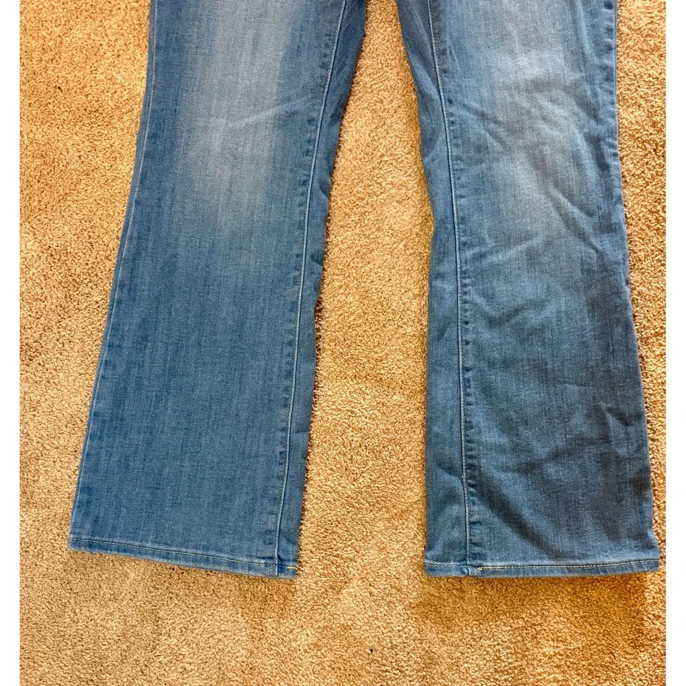 Levis classic denim